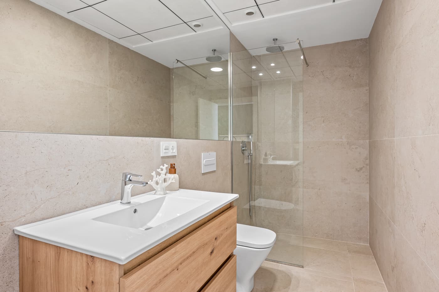Serena Breeze Apartments Gallery Image 14