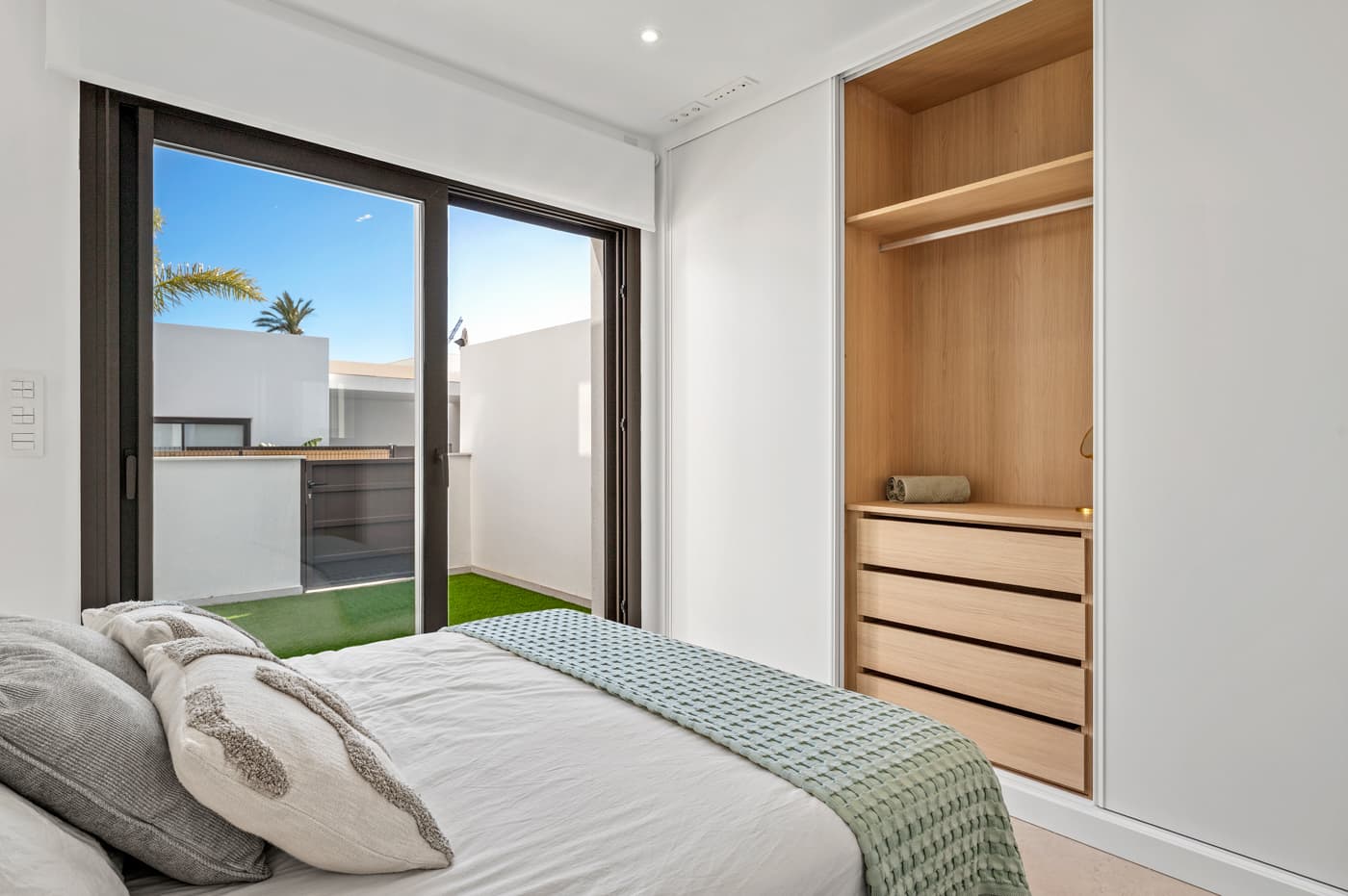 Serena Breeze Apartments Gallery Image 12